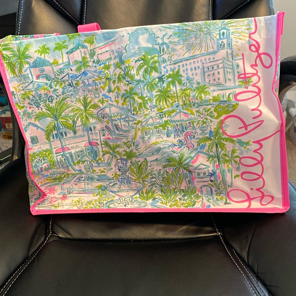 Lillly Pulitzer shopping bag